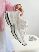 Tênis New Balance 530 - Blush Pink