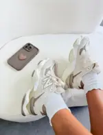 Tênis New Balance 9060 - Warm Sand - Imagem 4
