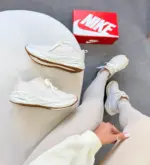 Tênis Nike Running - Off White Caramelo - Imagem 4